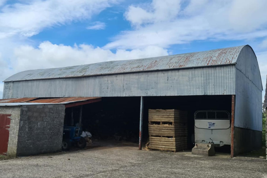 farm roof painting