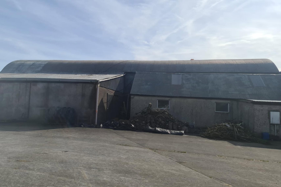 farm roof painting